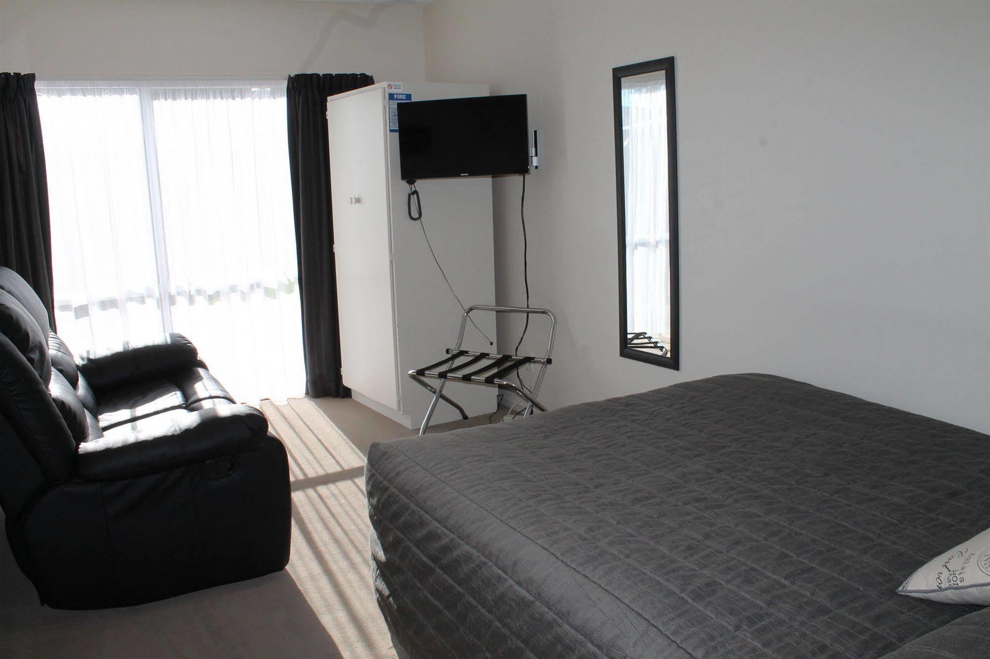 Riverview Motel Whanganui Extérieur photo